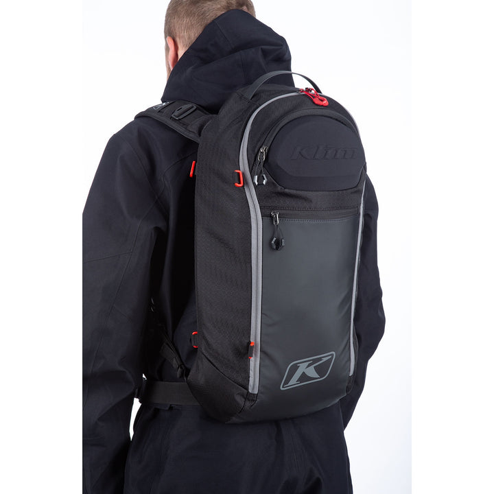 Krew 16 Pack - Black - Castlerock