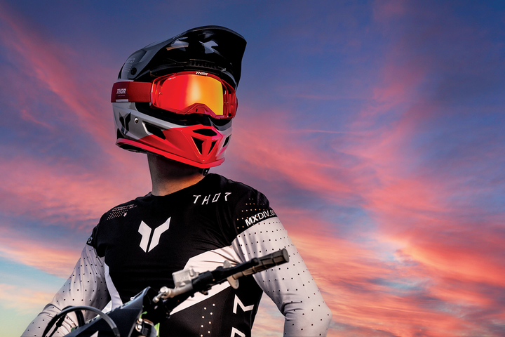 Thor Reflex Sport MIPS Helmet - Strike - Black/Red